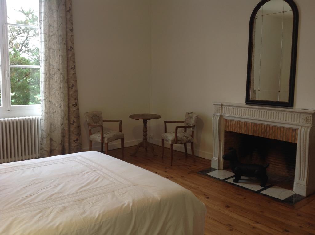 Chateau Fauchey Bed and Breakfast Cadillac Esterno foto